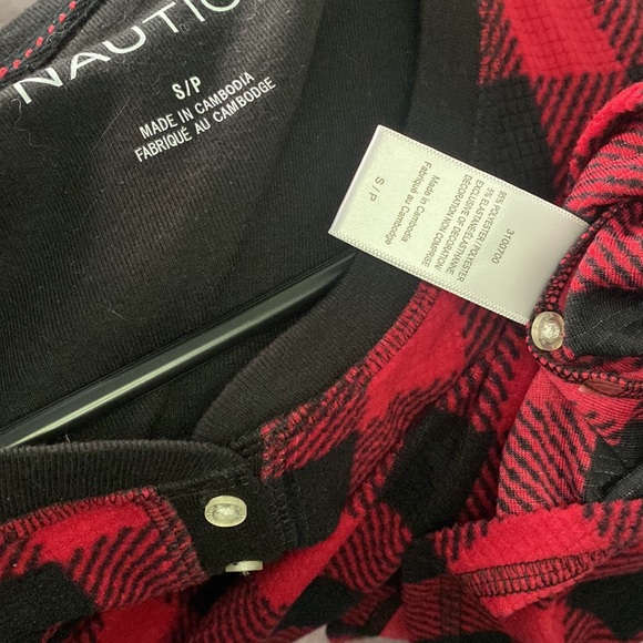 NAUTICA - Picture 12 of 13